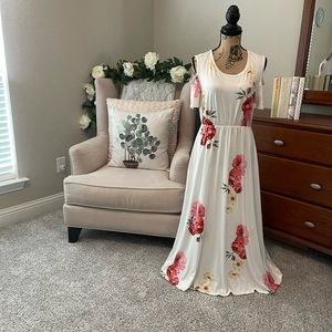 Ladies Long Cold Shoulder floral elastic waist dress, with side pockets